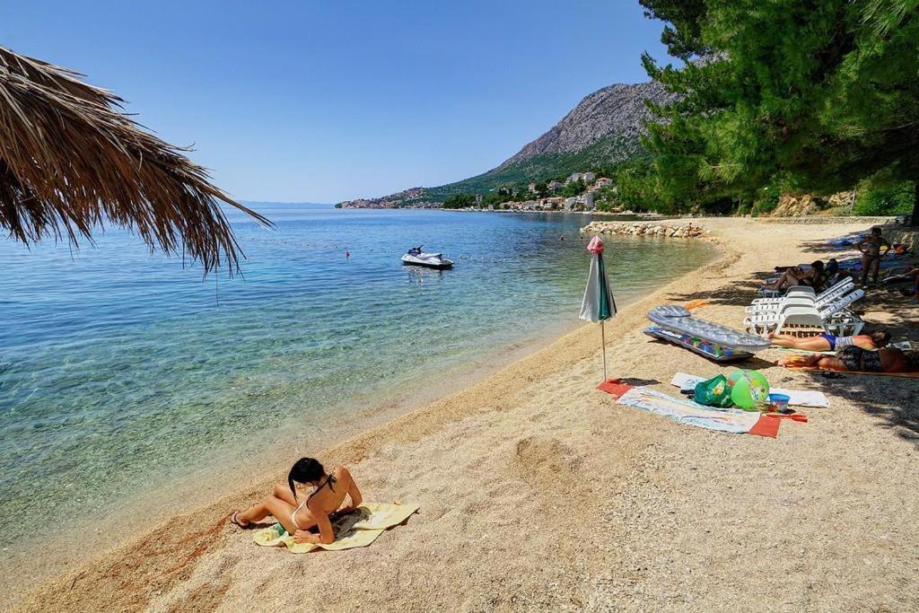 Cocoville Beach House- Makarska Apartman Kültér fotó
