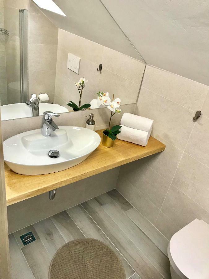Cocoville Beach House- Makarska Apartman Kültér fotó
