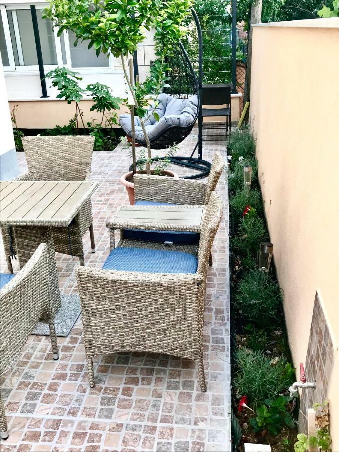 Cocoville Beach House- Makarska Apartman Kültér fotó